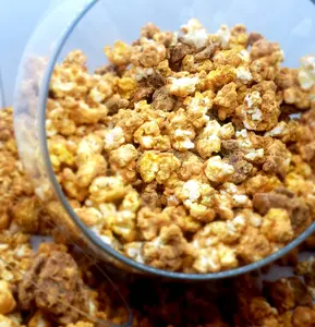 Sweet Stings Popcorn Snack Candy - Buttery Flavor Popcorn Covered with Homemade Pecan Candy  (Crunchy Snack)