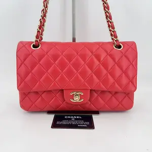 Pre-owned CHANEL leather Crossbody Bags Lambskin Quilted Medium Double Flap Red