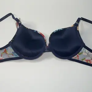 Super Push Up Extreme Padded Maximum Lift Add 2 Cup Size 3 Hooks Bra. NWT  New Arrivals Ilys Lumie Brand Everyday Womenswear Trend