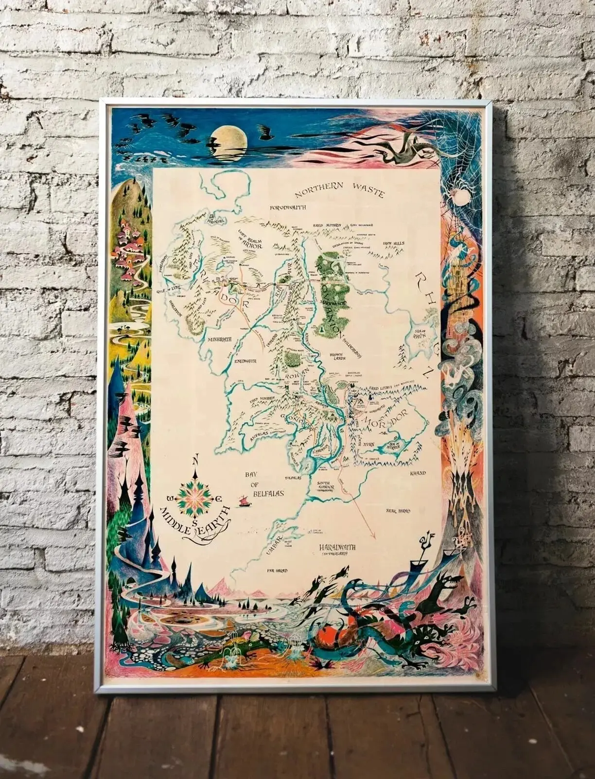 Vintage Middle Earth Fantasy Map Poster, Lord of Rings Style, Glossy Artistic Wall Decor for Room Decor Home Supplies