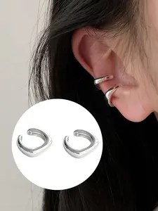1 Pair Ear Cuff Earrings for Women Non Piercing Round Huggie Ear Cuff Ear Cuff for Non Pierced Ears Clip on Cartilage Earring Fake Earrings, Hoop Earrings, Ear Jewelry