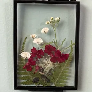 Small Hanging Frame with Pressed Florals - Decorative Floral Display in Framed Design