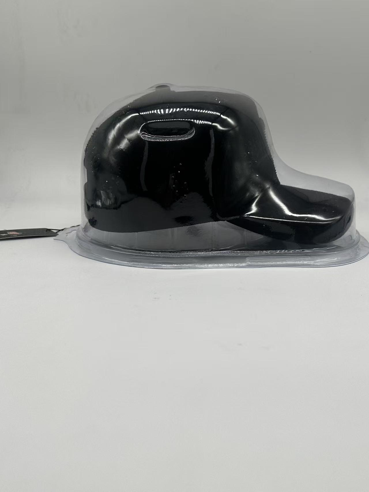 Black Full-Rhinestone Street-Style Baseball Cap — Embellished & Embroidered Hip-Hop Flat-Brim Hat, Unisex Adjustable Urban Streetwear Headwear