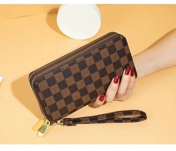 Check & Checkers Wallet