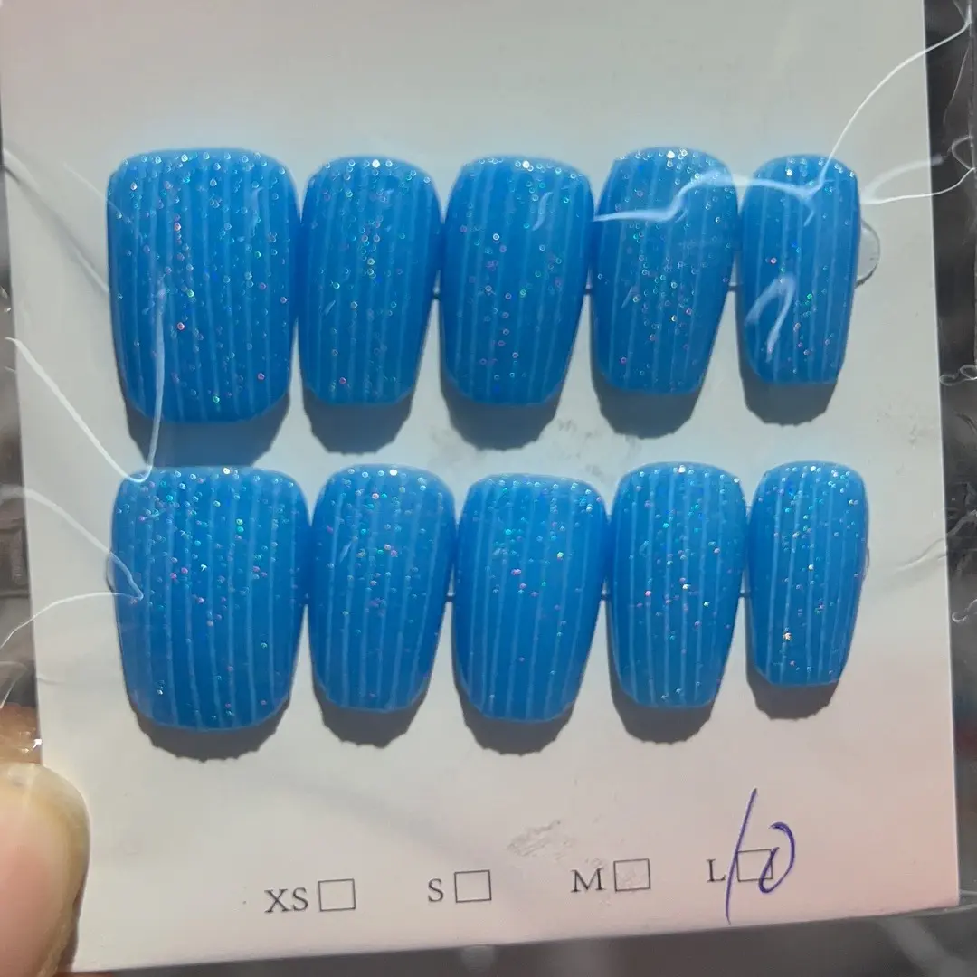 Jenny(13625)gc.30$ have 15pcs pumpkin strips nails