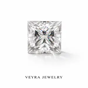 Square cut natural diamond and sapphire diamond come with certificates.