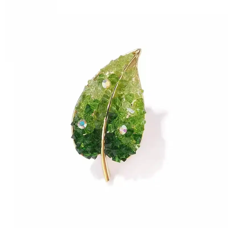Gradient Crystal Green Leaf Brooch High-end Women's Niche Design Sense Leaf Pin Elegant Brooch