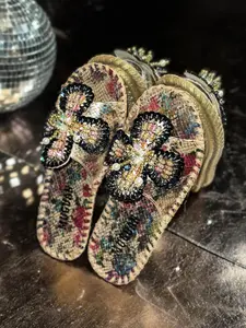 Elegant Floral Sequined Slippers for Women Summer Outdoor Trendy Non-Slip Soft Sole Sandals Beach Vacation Shoes