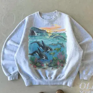 Orcas Sunset Sea Scene Vintage 90s Sweatshirt, Retro Ocean Dolpin Sweater, Cute Sea Turtle Sweater, Ocean Gifts, Cozy Warm Unisex Sweater