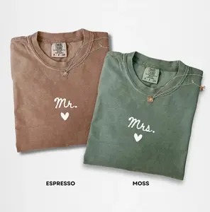 (Comfort Colors) Mr and Mrs Matching Shirts With Heart, Newlywed Couple Shirt, Bride Groom Matching Outfit, Couple Shirt, Honeymoon Shirt, Comfort Colors Shirt