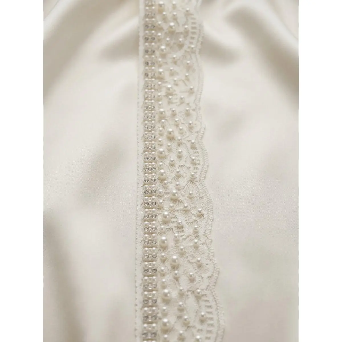 Ivory Pearl Rhinestone Lace Trim – Wide Beaded Scalloped Trim, Bridal Applique, DIY Accessories, Self Adhesive, Luxury Embellishment