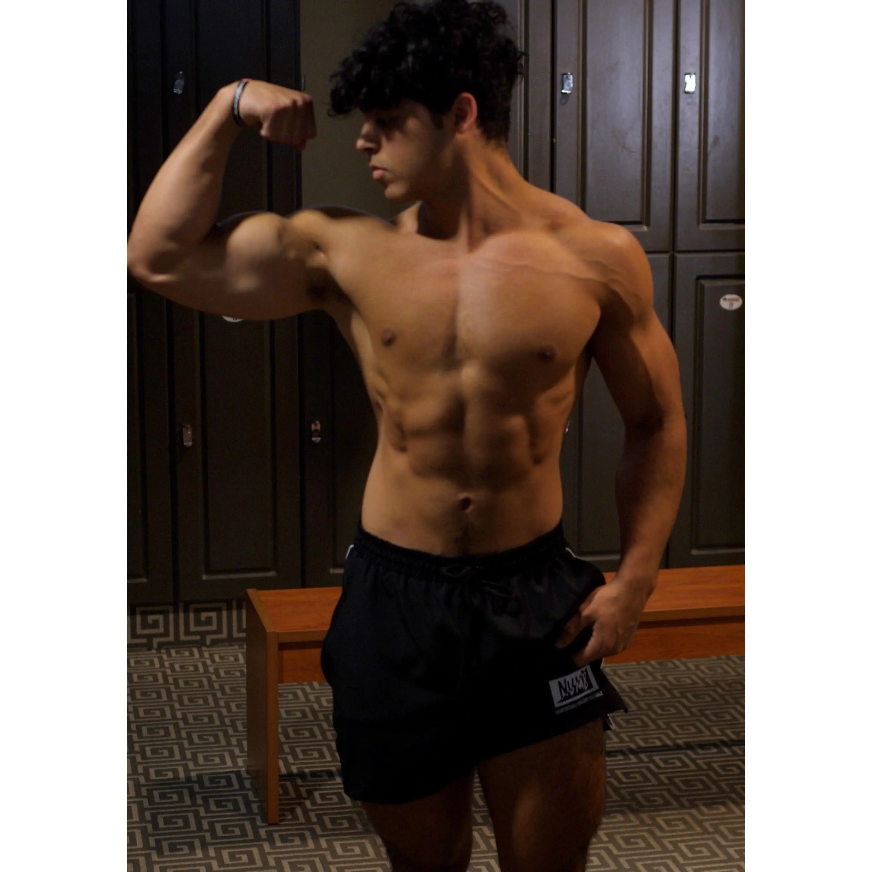 Numb™ Classic Bodybuilding Shorts Black/White