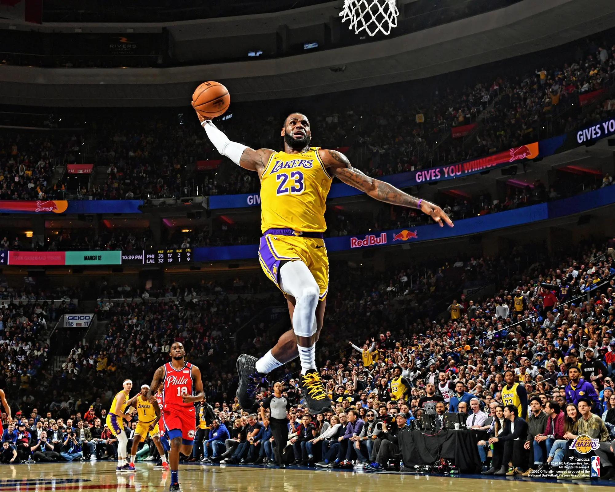 LeBron James Los Angeles Lakers Unsigned Dunking Photograph - NBA Memorabilia