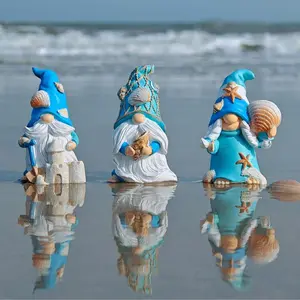 Handmade resin gnome ornaments—beach decoration set; cute gnome statues for living rooms, office desks, and bookshelves; country-style beach desktop decor; yard gifts