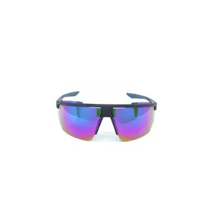 Windshield M Sunglasses "Black" CW4663 525