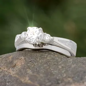 Custom Contour Women's Wedding Band