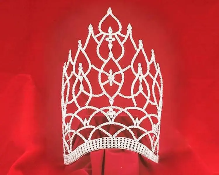 212 MAIN Silver Rhinestone-Embellished Queen Crown (Model 3595, 11.25" Height, High Shine) for Men's Special Occasion Costumes, Height 11.25", Affordable Fashion, Elegant, 11.25 Inches
