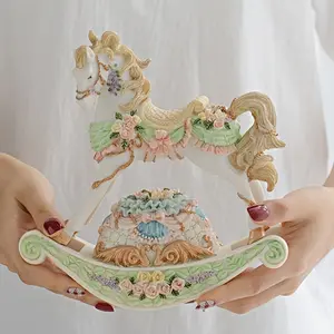 Vintage Palace Style Rotating Horse Music Box, Retro Design Musical Toy, Perfect Gift for Collectors & Decorative Item, Ornaments
