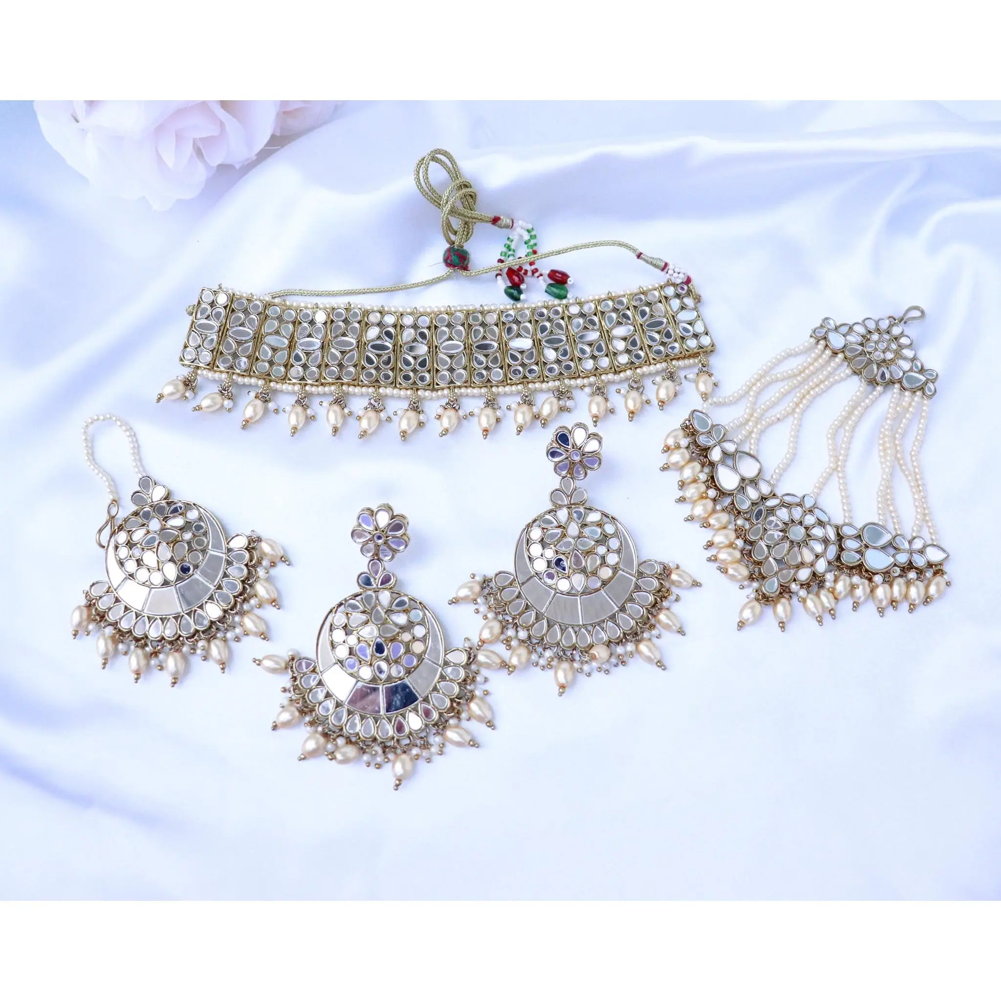 Mirror, Mirror On The Wall Necklace Set
