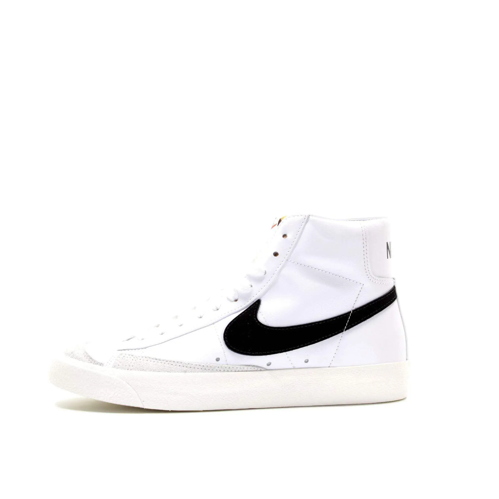 Nike Blazer Mid '77 Vintage Men's Sneakers Nike Blazer Mid '77 Vintage Men's Sneakers