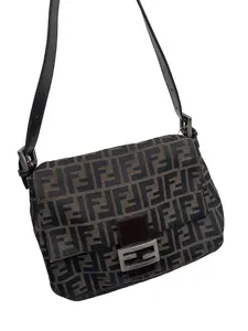 Pre-owned FENDI Classic Zucca Monogram Baguette Bag/WJ05313301/3301