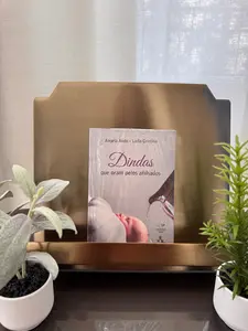 Livro: Dindas que oram pelos afilhados
