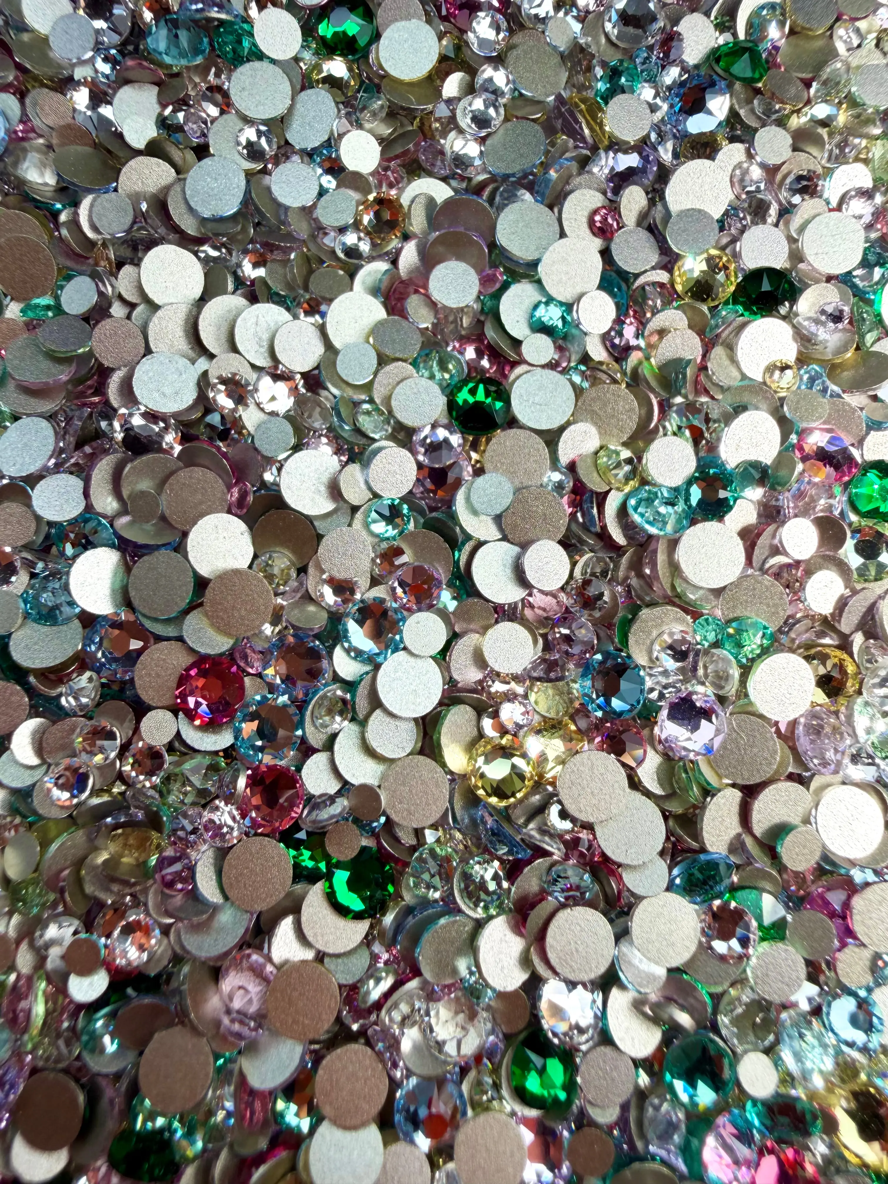Luxe Mix Size Flat Back Crystal Glass Rhinestones for Nails Arts and DIY