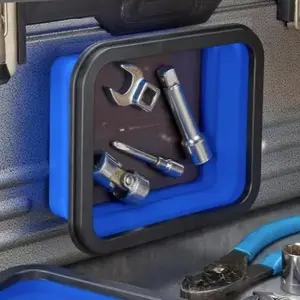 Colorful silicone magnetic foldable storage discs for auto repair screws; magnetic tray for tools (approx. 2.5 kg capacity).