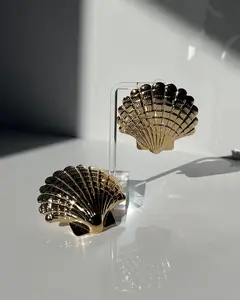 STYLE 67 BIG SEASHELL EARRINGS