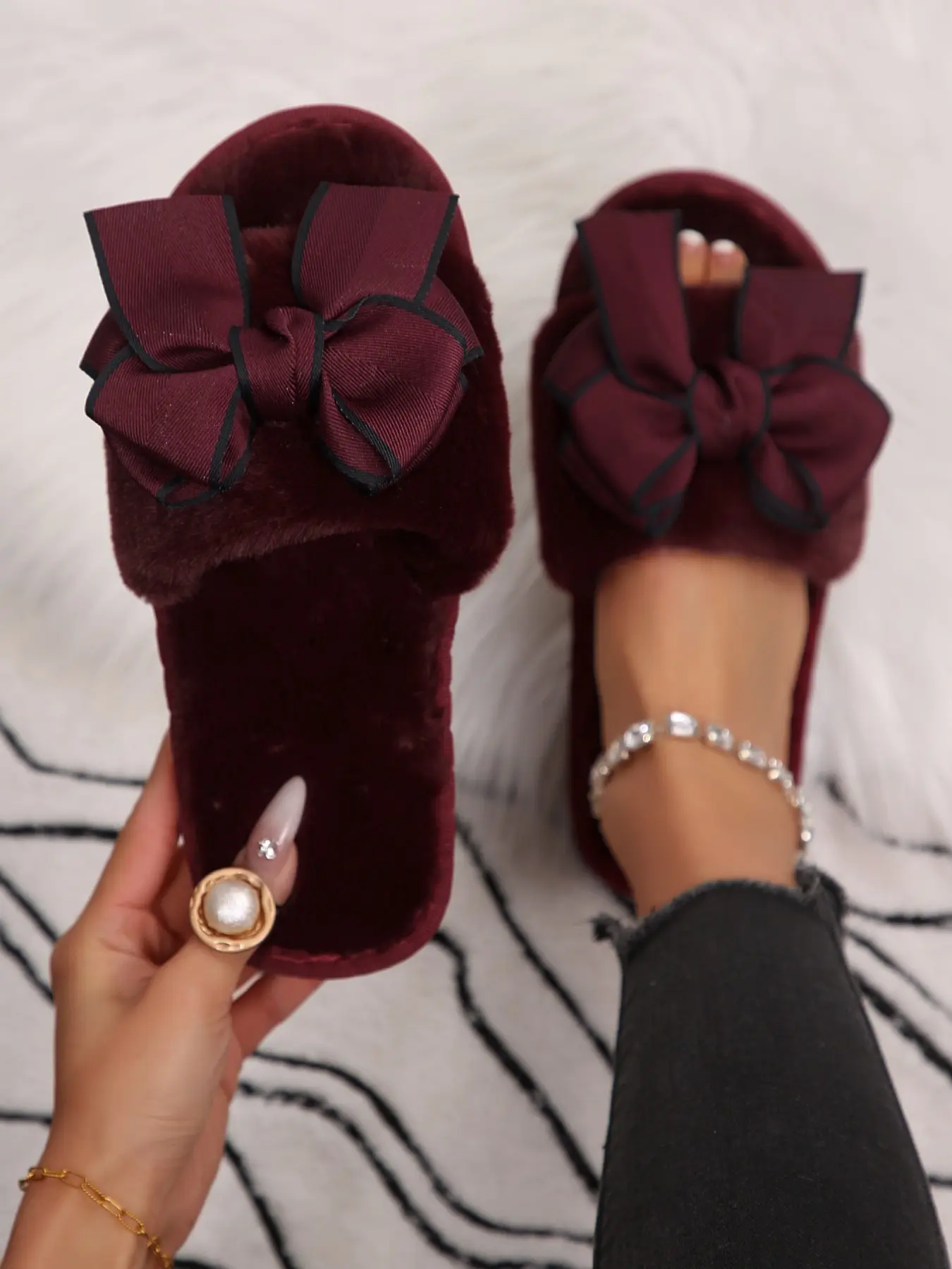 Women's New Fuzzy Home Slippers, Fashionable Soft Slippers, Fashion Bowknot Decor, Soft Plush, One-Piece Easy Wear, Comfortible Fall & Winter Shoes