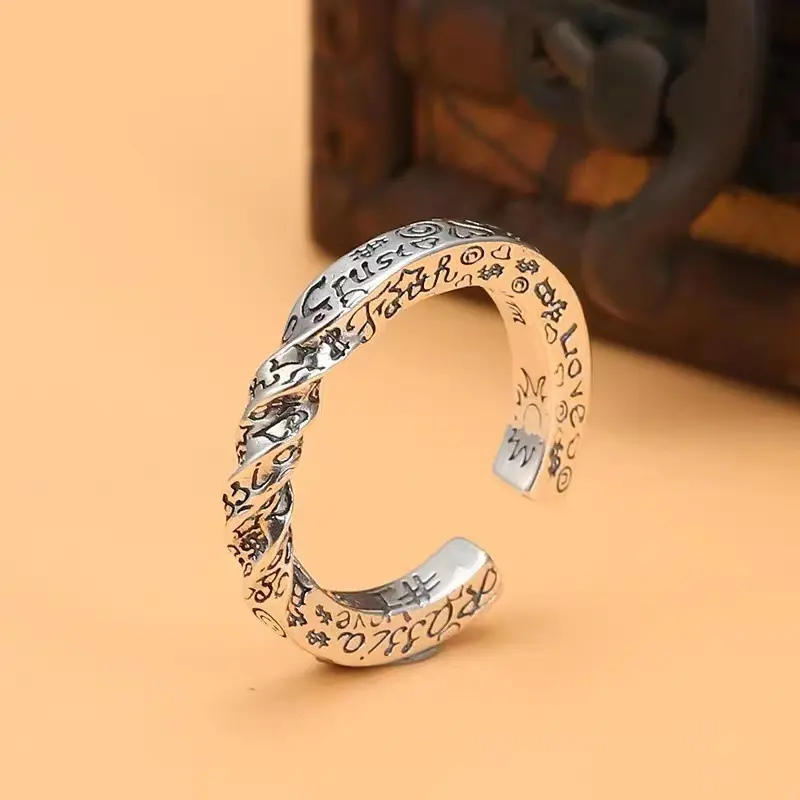 [Summer Offer] Smiley Face Graffiti Ring Niche Retro Personality Open Fashion Ring Trendy Singles Jewelry