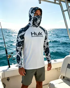 Sun Protection Hooded Fishing Shirt with Built-in Face Mask, Men Long Sleeve Quick Dry Moisture Wicking Outdoor Fishing UV Protection Top, Camo Lightweight Breathable Performance Fishing Hoodie for Boating Kayaking Beach Outdoor Activities