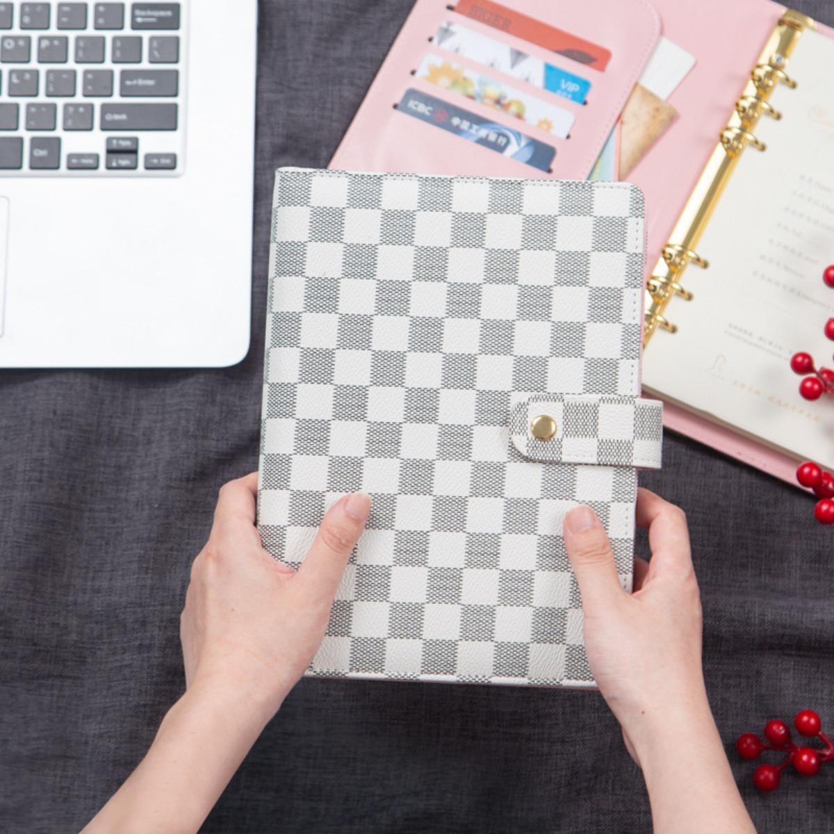 Checkered Leather A5 Size Faux Leather PlaidNotebook,Detachable Refillable Inner Pages,Multi-Functional Storage, ldealfor Work, SchoolLogs