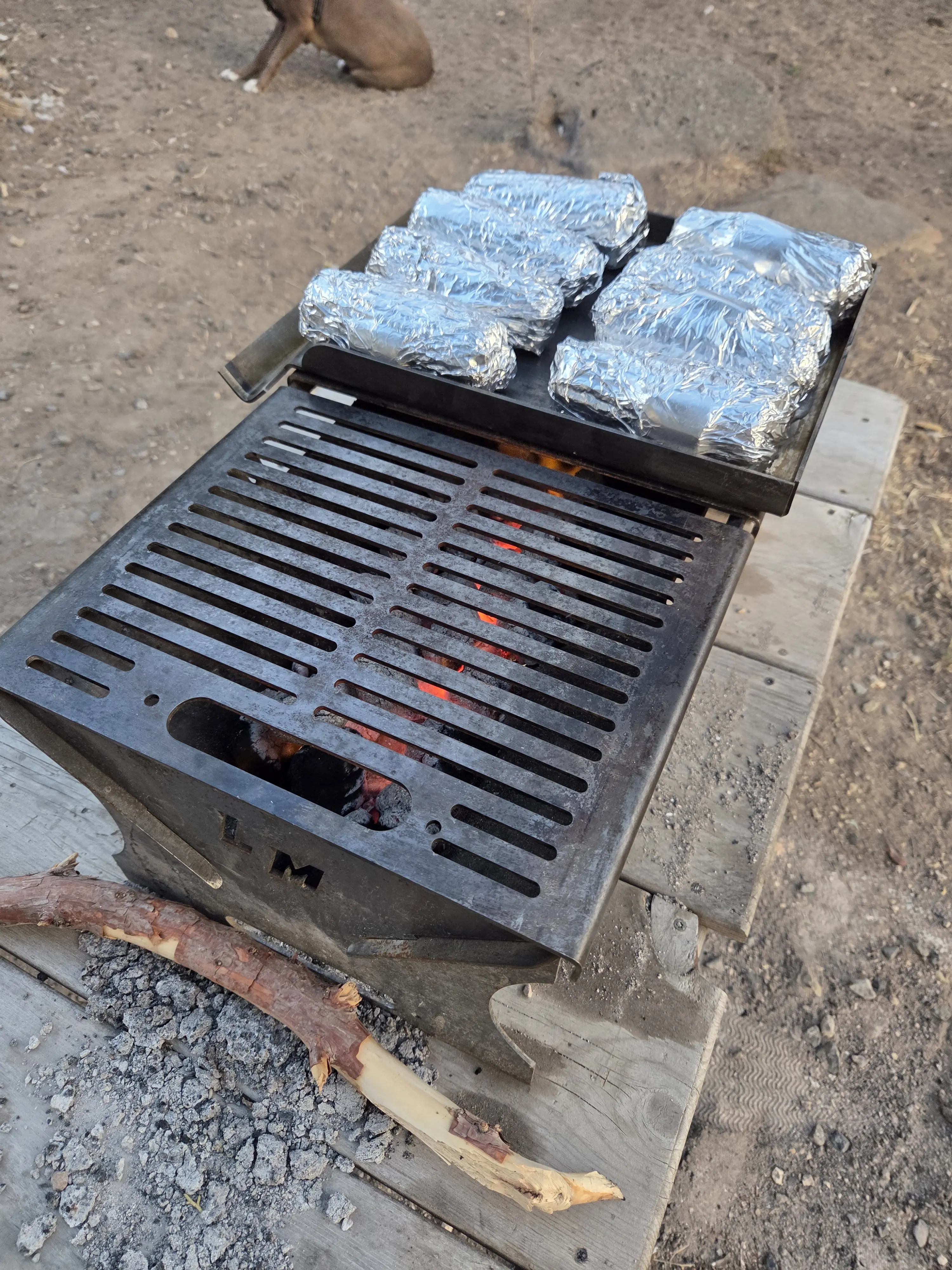 Bulldog Heavy-Duty Thick Steel Flatpack Grill - Outdoor Charcoal-Wood BBQ Equipment, Portable Barbecue Grill