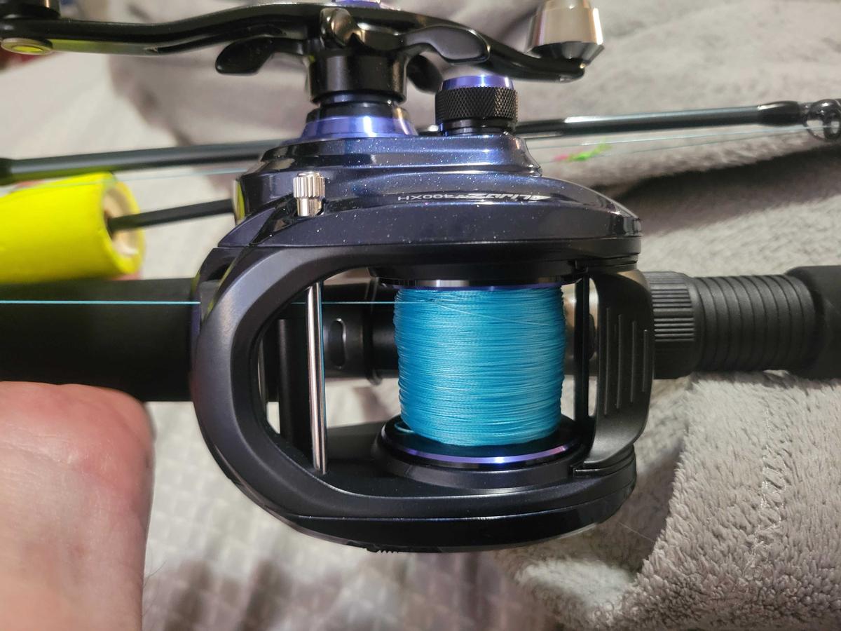 Item: 8.1:1 Blue&Purple, Right Hand