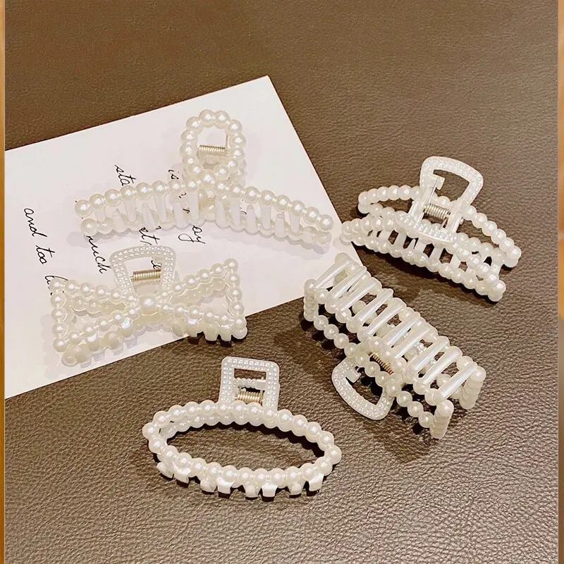 5PCS Pearl Hair Claw Clips for Women – Elegant Acrylic Hair Clips for Thick or Thin Hair, Stylish Daily Hair Accessories, White
