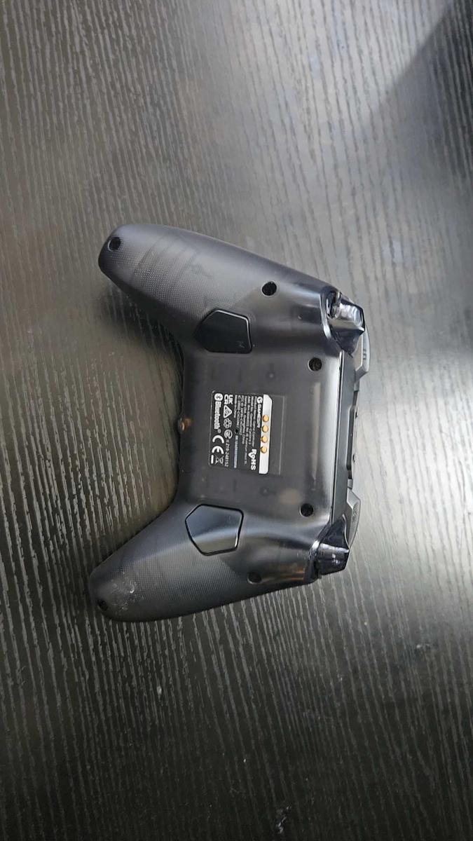 Item: Shadow Black, Standard Edition