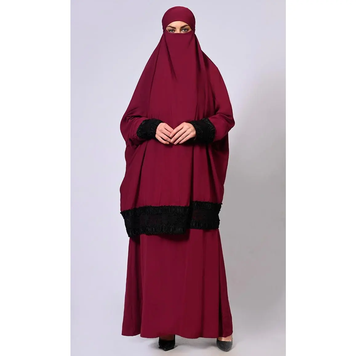 Women's Abaya and niqab Set with Stylish Lace Detaili