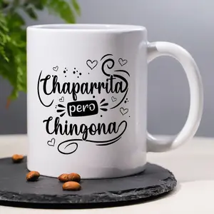 [Spanish Phrase Dishwasher Safe Mug] 1pc Spanish Phrase Ceramic Coffee Mug 11oz - "Chaparrita Pero Primero" Design, Dishwasher Safe, Ideal Gift for Hispanic Coffee Lovers