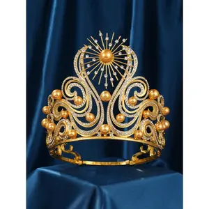 Crown Of The Universe, Queen Jeweler Crown, Victoria Kell Talvig, Beauty Pageant, Miss Denmark, Exquisite Crown Pearls, Stunning Crown With Baguette And Round Diamonds Set In Platinum