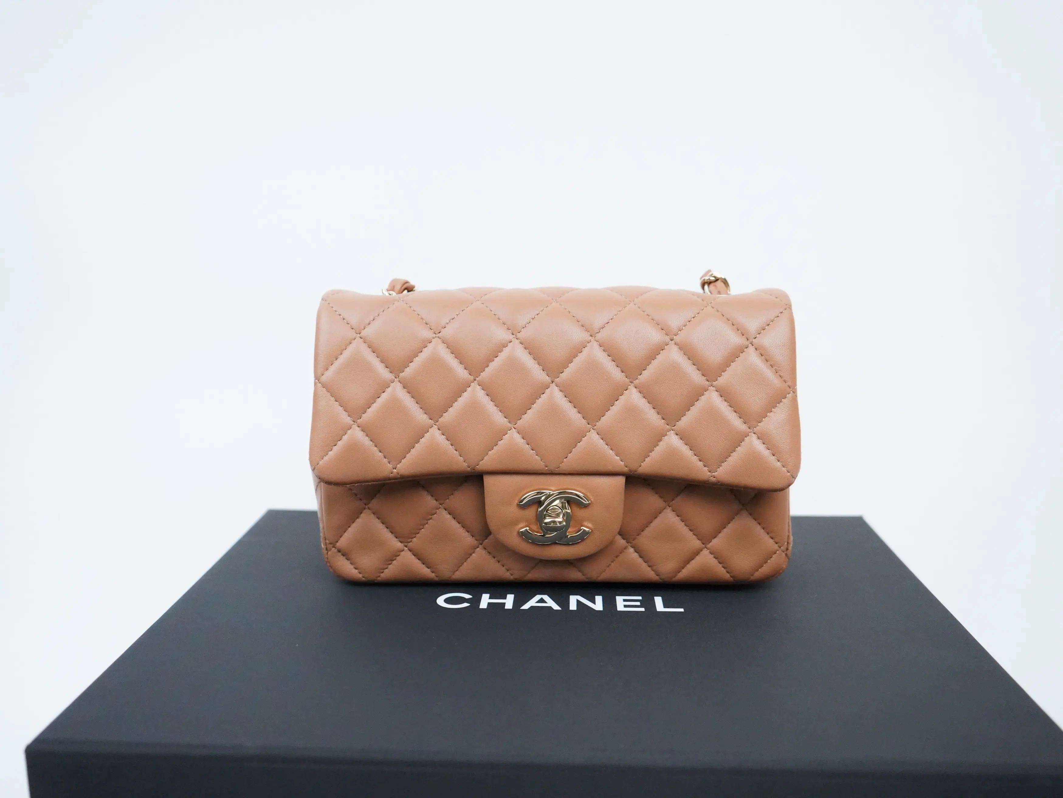 Pre-owned CHANEL lambskin Crossbody Bags Quilted Mini Rectangular Flap Brown