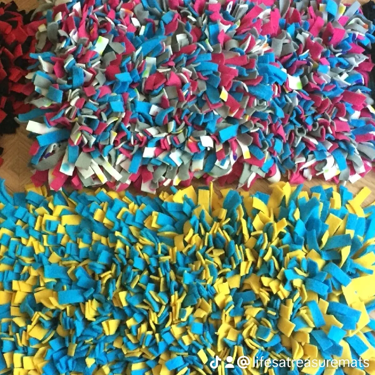 Snuffle Mat 12"x12"
