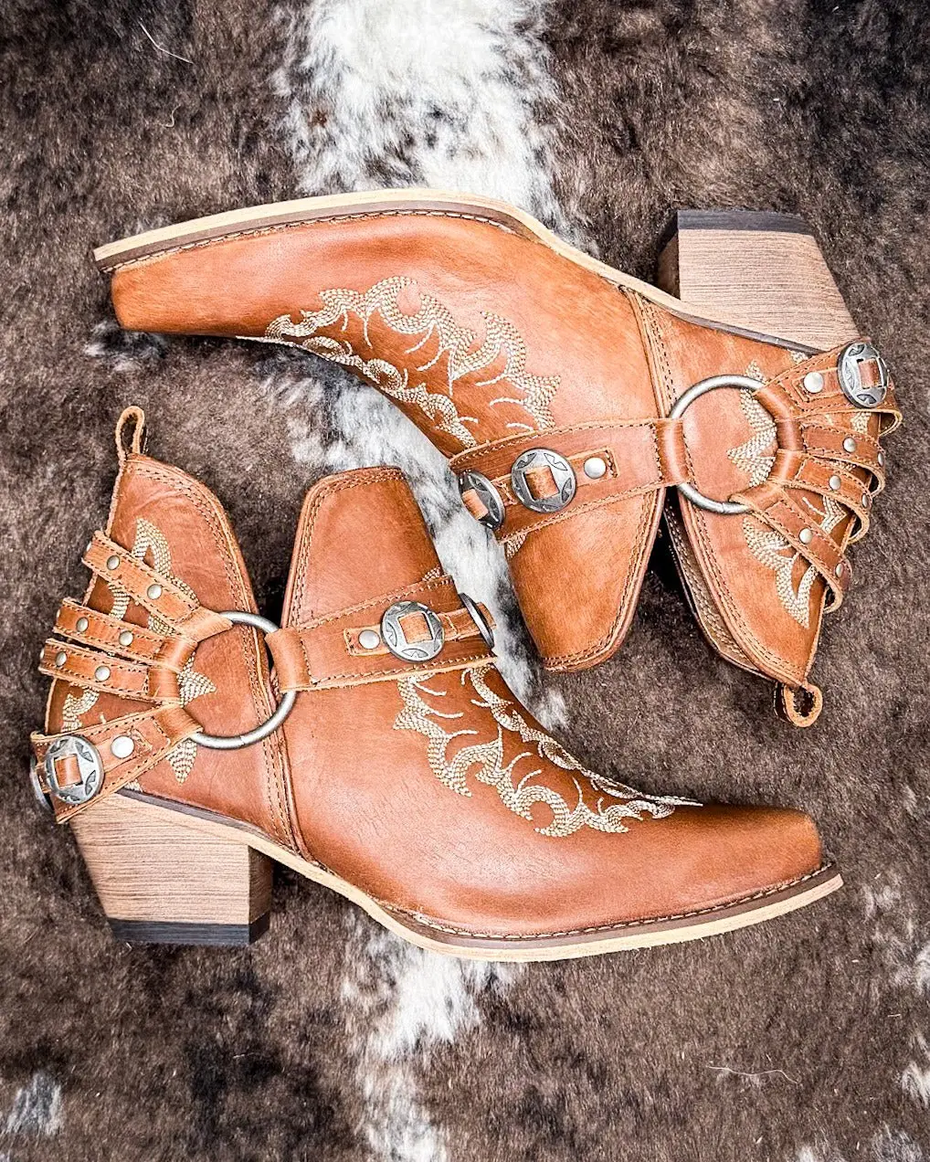 Myra Bag Women's Leather Western Ember Booties - Canyon Brown, Padded, Soft Shoe