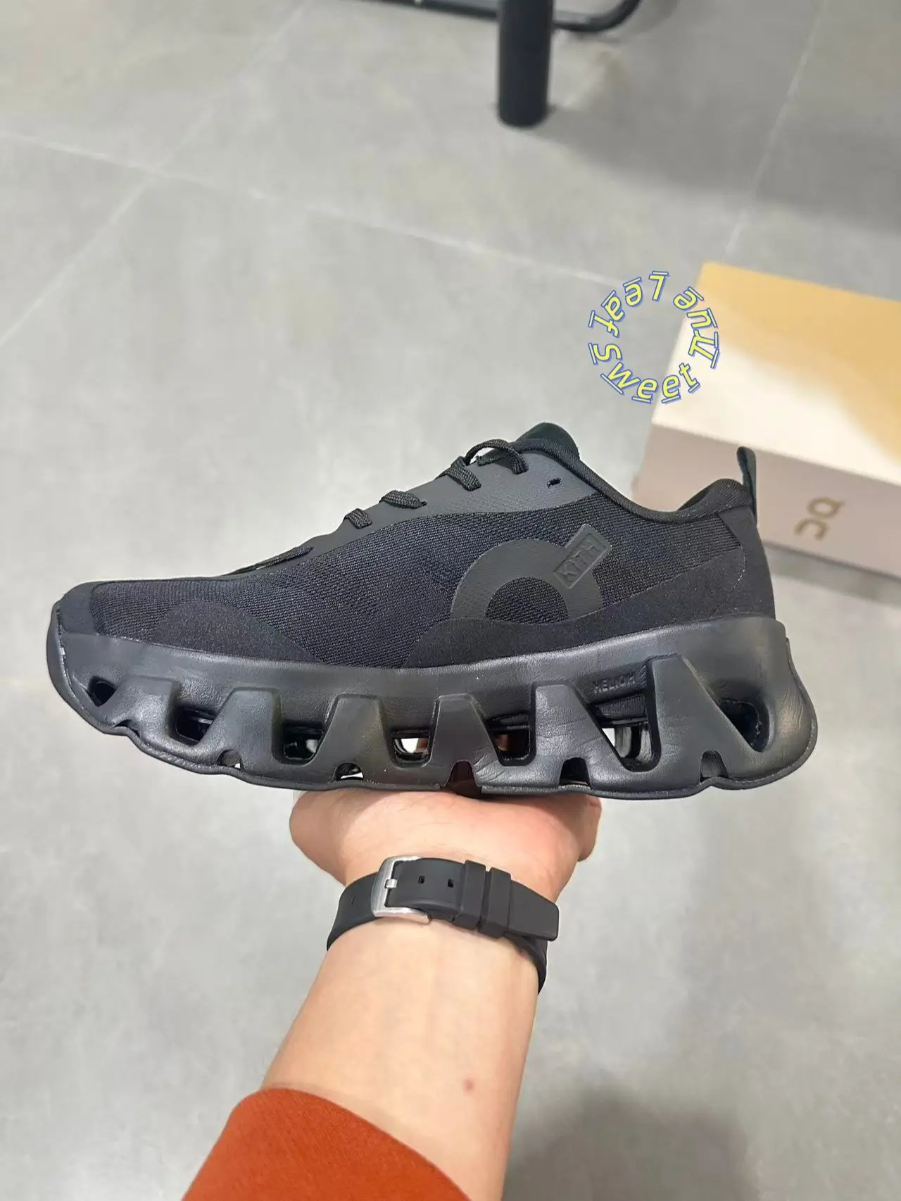Lightweight Black Ventilated Mesh Knit Sneakers White Hollow Out Cushion Sole Shock Absorb Sport Trainers Non Slip Thick Bottom Daily Jogging Shoes Elastic Lace Up Soft Comfort Unisex Gym Street Walking Footwear