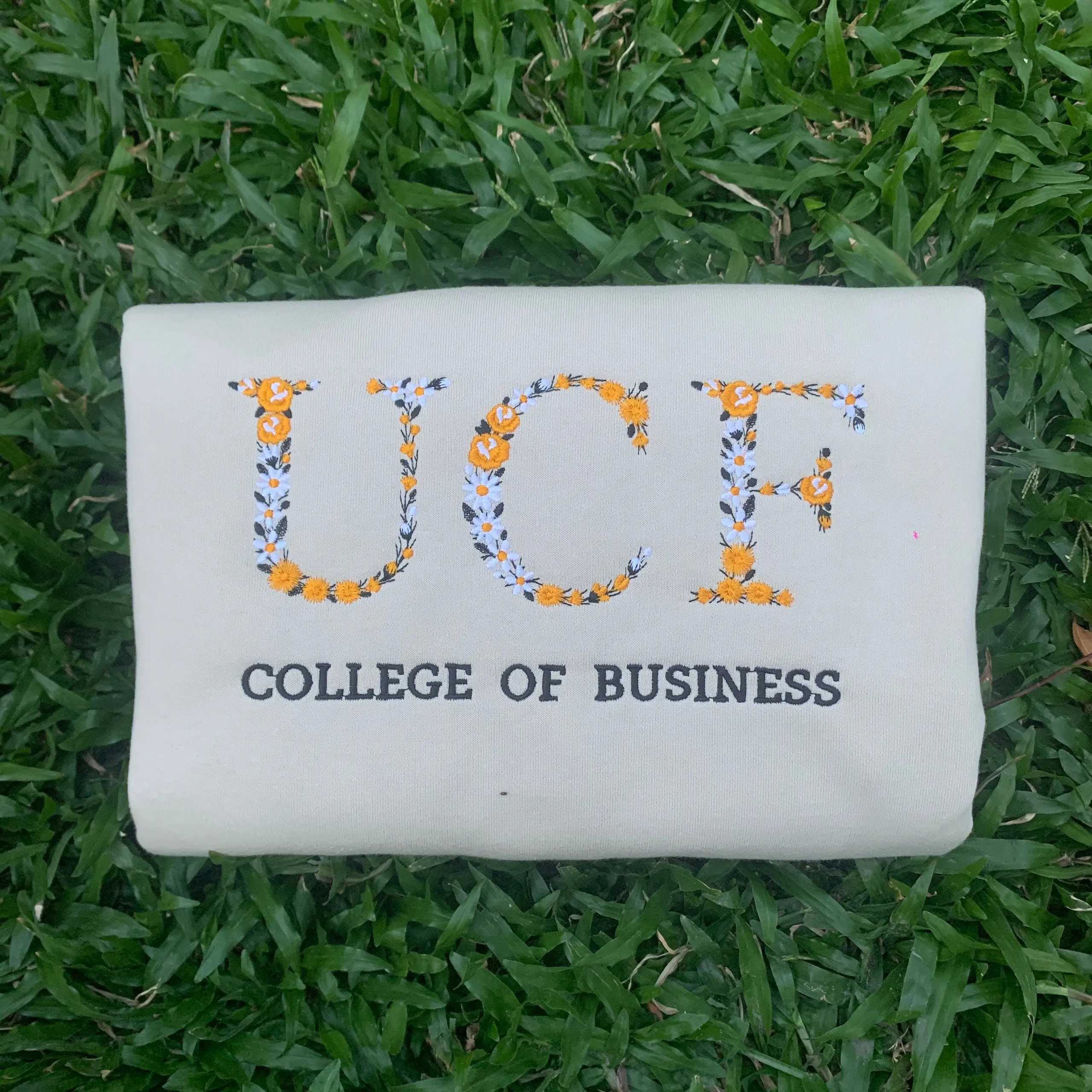 UCF – College Of Business Floral Embroidered Sweatshirt, Floral Letter Embroidered T-Shirt, Flower College Shirt, High School Shirt, Graduation Gift