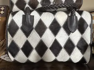 cowhide checkered leather Medium speedy black and white