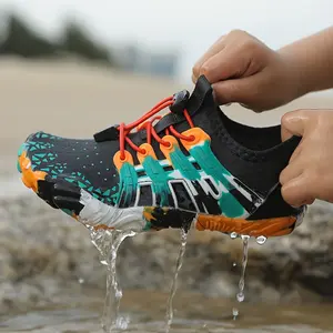 Kids' Comfortable Quick-Dry Non-Slip Lightweight Water Shoes |   Suitable for Boys and Girls, Geometric Pattern, Slip-On Closure, Fabric Upper and Inner, TPR Sole, Round Toe, Sports Style for Beach and Water Sports