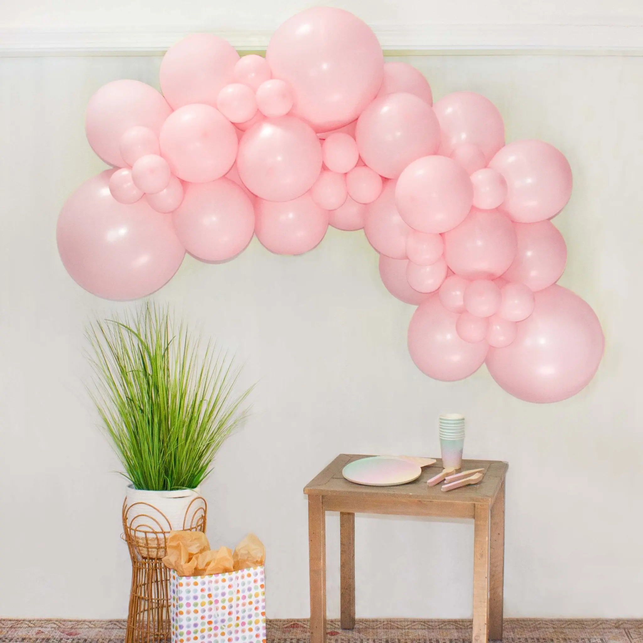 Pink Balloon Garland - Simple Product Title Based on Given Information