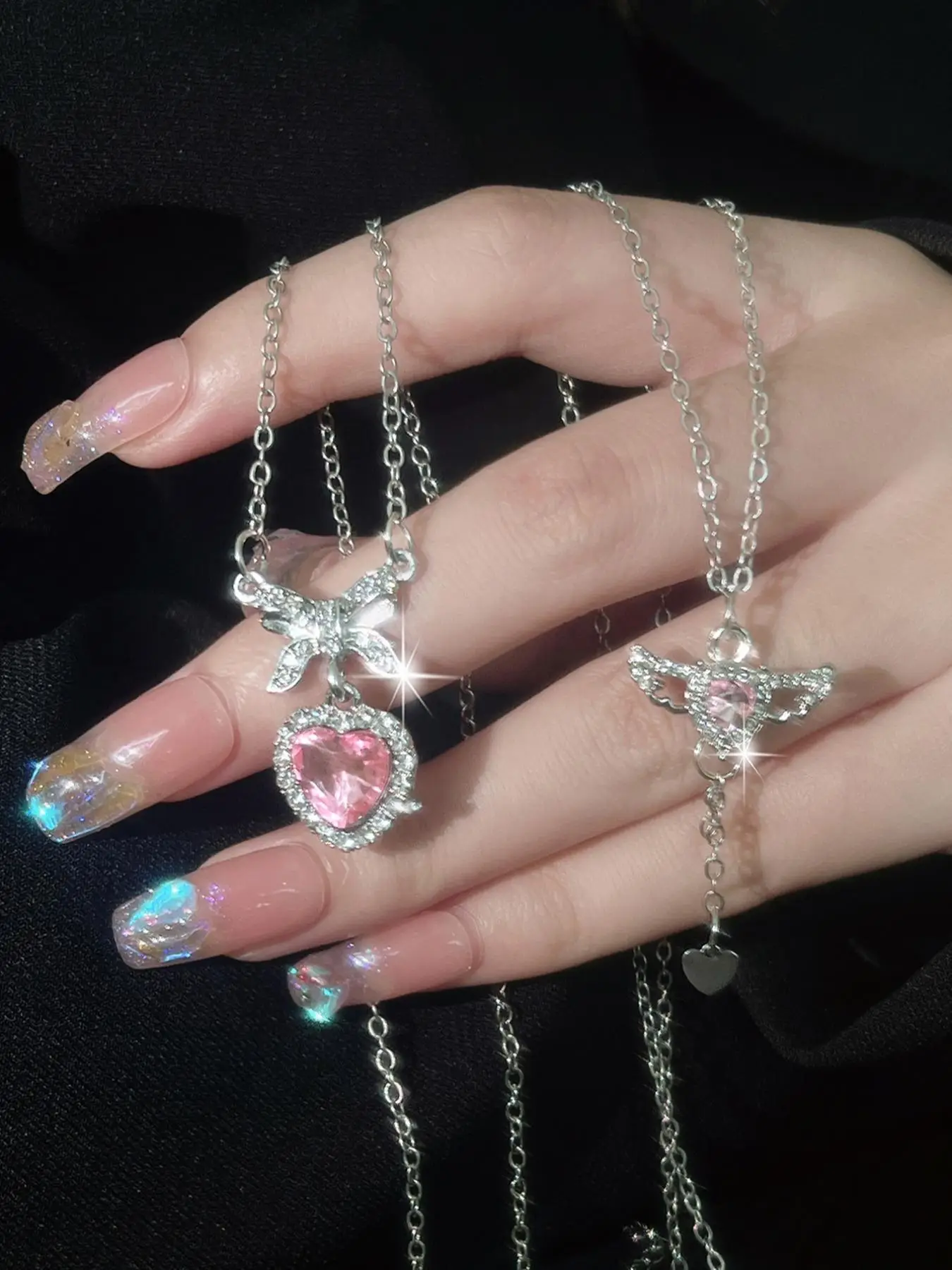 Fashion Elegant Rhinestone Decorated Heart Shape Pendant Necklace, Heart Shape Alloy Necklace with Bowknot / Wing Design, Fashion Accessories for Wome