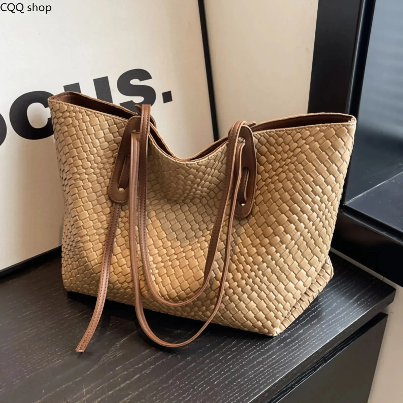 Women's New Retro Woven Fabric Tote Bag - Large Capacity Korean-Style Shoulder Bag with Underarm Carry, Versatile Handbag for Daily Commute, Shopping, Camping & Hiking, Aesthetic Tote